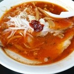 食堂 はせ川 - コク辛味噌ラーメン中辛二本乗せ