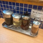 鶏豚骨 一學 - 卓上