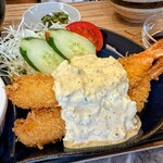 つむぎ処 たなごころ - ぷりっぷりエビフライプレート(エビ3本) 1,500円