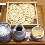 神楽坂 久露葉亭 - (ｺｰｽ) 〆 自家製うち立てうどん＋本日の甘味　2025.7.14