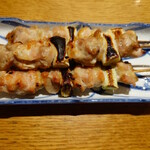 川万 - 焼き鳥（シオ）880円