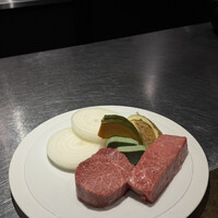 大阪鉄板焼き 神戸牛 TATARA - 