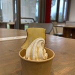 HIGHWAY OUTDOOR PARK 宮島 - どろあめソフト600円