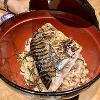 磯ぎよし 天神店 - 出汁をかけても旨い！焼サバ飯