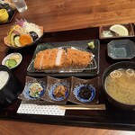 かつ亭籠る - 小ロースカツ膳　2180円