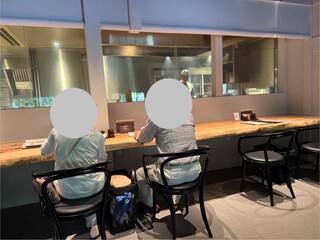 가루이자와 우나기 욘다이메 키쿠카와 - カウンター