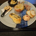 チーズ料理×ワインブッフェ シャンブレ - 前菜7種盛り合わせ