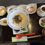 とうふ遊び 豆らく - とろ湯葉出しかけ膳