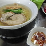 塩ラーメン700円