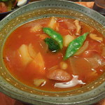 野菜いっぱいのミネストローネ、実に美味しい料理