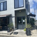 ユニバーサル ベイクスアンドカフェ - 