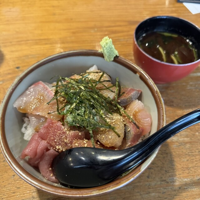 Seafood Dokoro Watanabeya photo 2