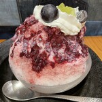 和カフェTsumugi - ぶどうシロップは果肉たっぷりの濃厚な味わいで最高に美味しかったです♡