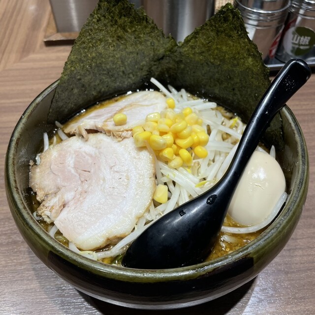 どみそページ メニュー写真 : 東京スタイル みそらーめん ど・みそ キッテ