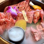 神戸ビーフ焼肉 お加虎 - 