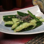 鳥元 - ・名物ごま塩胡瓜