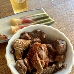 大衆酒場カネス - 七味唐辛子を降っていただいた