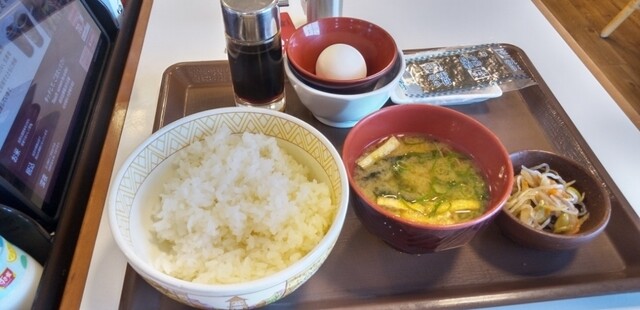 すき家 7号大館店 &ndash; 東大館の牛丼が手軽に楽しめるファストフード店