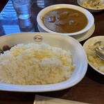 欧風カレー ボンディ 神保町本店 - 