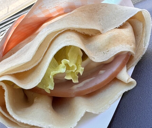 くれよん 啓北店 - 青葉（クレープ・ガレット）の写真