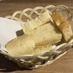 原価ビストロチーズプラス - 無限ループ付き出し