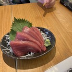 生マグロ専門店 ジンベエ - 