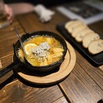 海鮮 イタリアンバル ルチアーノ - アヒージョはしらすとポテトでした！