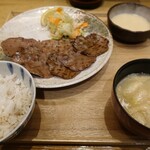 有楽町うまやの楽屋 - 