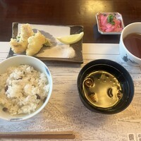韻松亭 - ④三の膳 揚げ物 豆ご飯　香の物　止め椀
