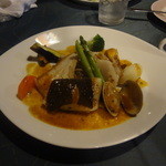 洋食屋ZEN - ⑩（本日の鮮魚）岩手産平目のポワレと宮城産活帆立　各種野菜添　焦しバターソース（単品1500円）