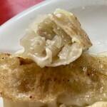 ギョーザ専門店イチロー - まろやか柔らかなあん、お肉