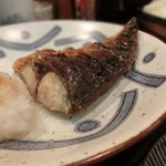 ajinoyamaya - 大ぶりで肉厚、塩の効いた美味しいサバだった。