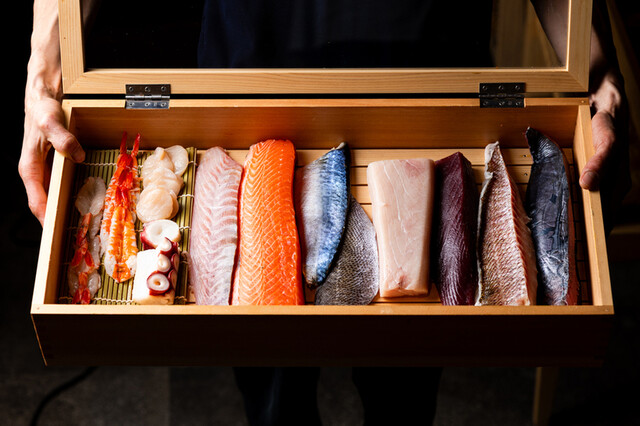 大衆すし酒場 不二子 大町店 - 大町西公園（居酒屋）の写真