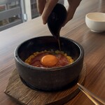 焼肉うしごろ - 和牛とトウモロコシの石焼ガーリックライス