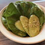 焼肉うしごろ - サラダ