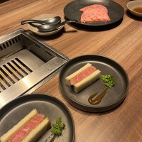 焼肉うしごろ 新宿三丁目店 - 