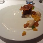 レストラン マノワ - 焼きたてのフォンダン・キャラメル　りんごのキャラメリゼとラムレーズンのアイス（2014.10）