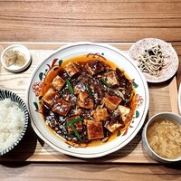 中国菜厨 エスサワダ 新丸ビル店 - 