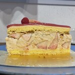 パティスリー リョーコ - 断面も素敵