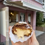 パティスリー リョーコ - 出来立てシュークリーム