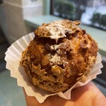 パティスリー リョーコ - 女神の予言的中。このシュークリームしか考えられない後戻りできない