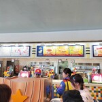 スヌーピー・バックロット・カフェ - 