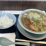 新橋ニューともちんラーメン - 