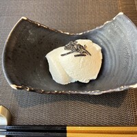日本料理 弁慶 ホテル日航大阪 - このお豆腐美味しい！　濃いの。