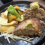 ふぅわ黒毛和牛ハンバーグ - ハンバーグ断面