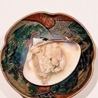熟成鮨利他 - 
                      ハマグリの酒蒸しハマグリは肉厚噛めば噛むほど凝縮した旨味楽しめる