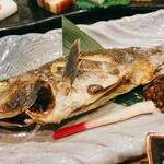 サカナキュイジーヌ・リョウ - イサキの塩焼き