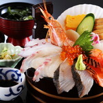 対橋楼 - 料理写真:特選桶海鮮丼