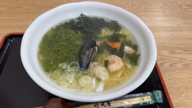 お食事処 蓬莱島 - 大槌（食堂）の写真