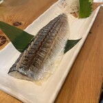 大衆酒場マルリキ - 料理写真:〆サバ片身炙り